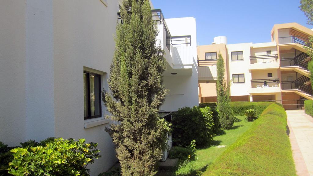 Senator Hotel Apartments - Adults Only Ajía Nápa Eksteriør bilde