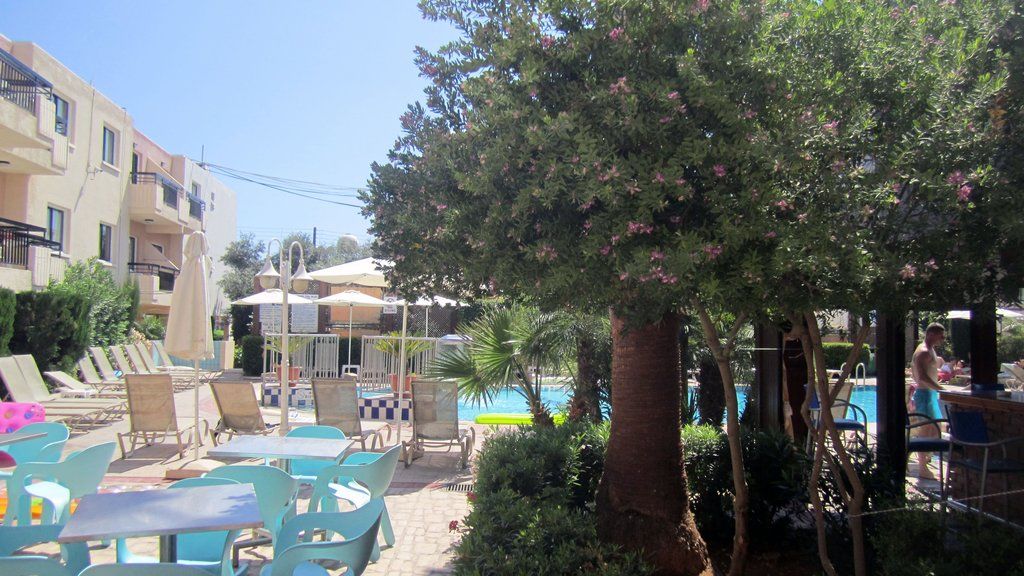 Senator Hotel Apartments - Adults Only Ajía Nápa Eksteriør bilde
